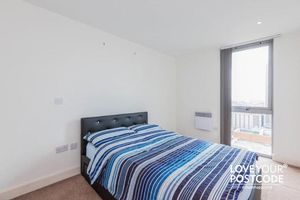 Photo 8- click for photo gallery